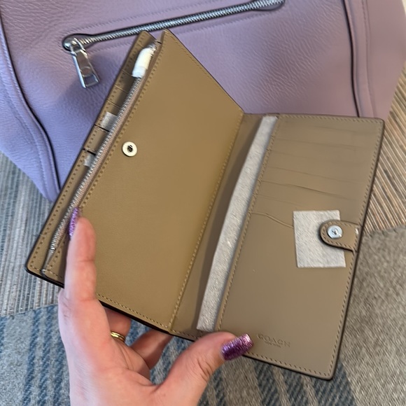 Coach Kristy Soft Lilac Purple Shoulder Bag and Slim Wallet Set - Picture 5 of 15